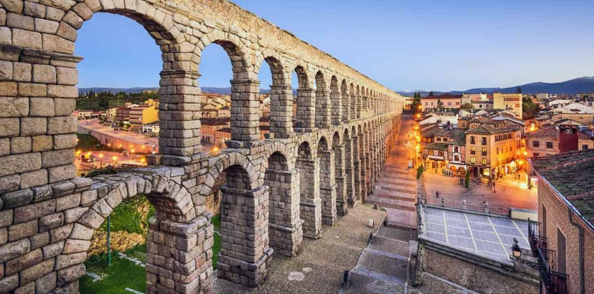 Вилла Casa Turistica El Navego Мартин-Муньос-де-лас-Посадас Экстерьер фото